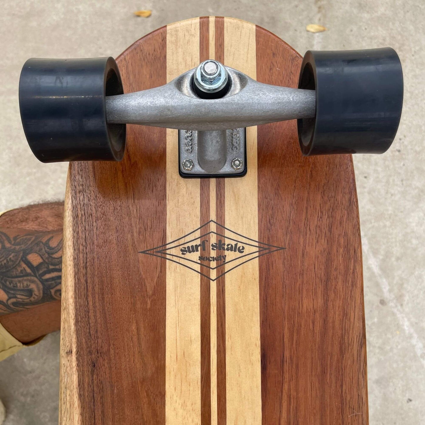 Tabla Única Hecha a Mano – Bullet 29.8” – con/sin Carver CX